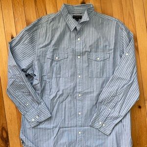 Banana Republic blue button down causal shirt XXL
